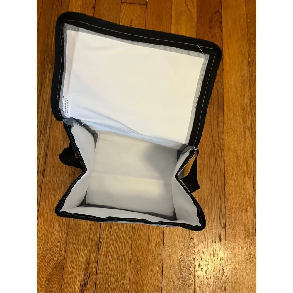 NYRR Membership Lunch Cooler Bag – Gray Insulated Tote